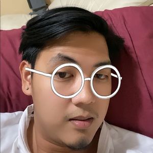 Meet your Posher, Nobert